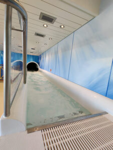 Auslauf Water Slide