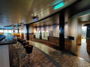 Cosma Bar