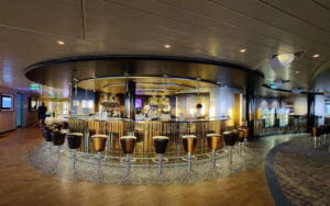 Cosma Bar