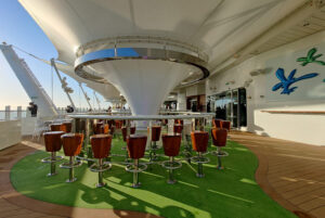 Lanai Bar