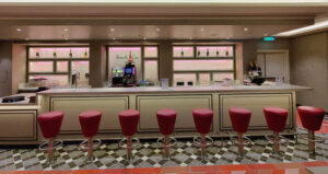 French Kiss Bar