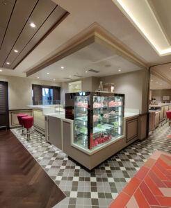 French Kiss Bar