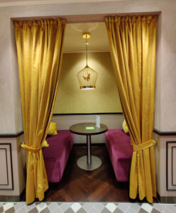 French Kiss Bar