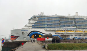 AIDAcosma in Cherbourg