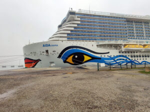 AIDAcosma in Cherbourg