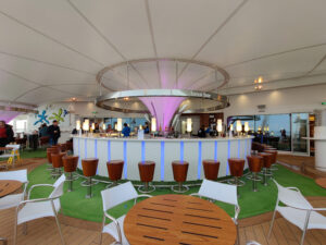 Lanai Bar