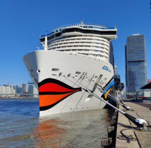 AIDAcosma in Rotterdam