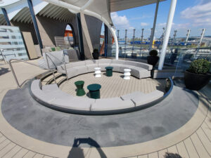 Sunken Seats