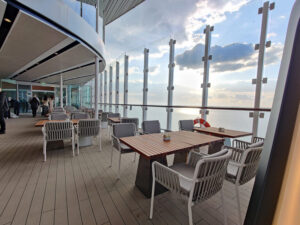 Mast Grill
