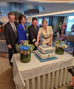 Anschneiden der Torte