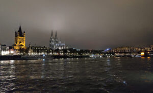 Köln bei Nacht