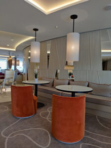 The Retreat Lounge