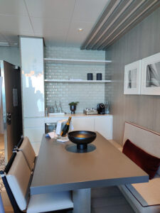 Edge Villa 15100