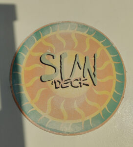 Sonnendeck mit Cabanas