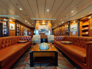 SS America Library & Internet Café