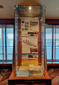SS America Library & Internet Café