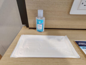 Desinfektionsmittel und Masken