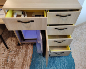 Sideboard mit Schubladen