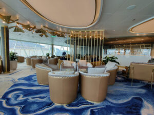 Suite Lounge