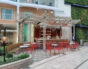 Trellis Bar