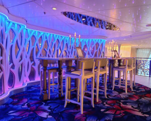 Wonderland Bar