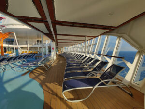 Main Pool rechts