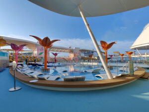 Main Pool rechts