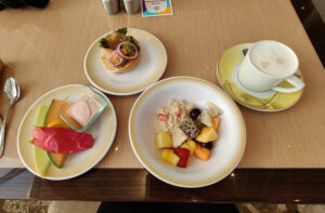 Frühstück im Solarium Bistro