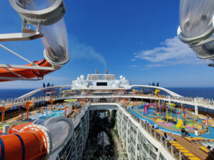 vorderes Pooldeck