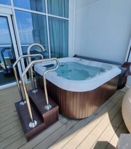 Royal Loft Suite 1810