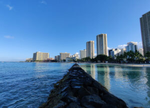 Waikiki Beach am Morgen