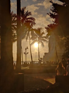 Sonnenuntergang am Waikiki Beach