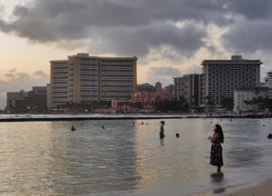Sonnenuntergang am Waikiki Beach