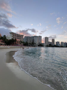 Morgens am Waikiki Beach
