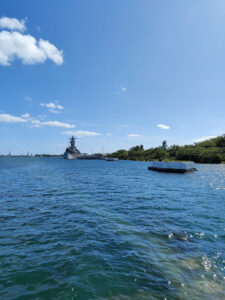 Blick zur U.S.S. Missouri
