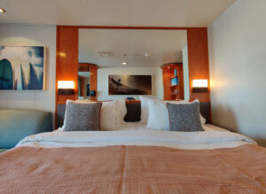 Queensize Bett