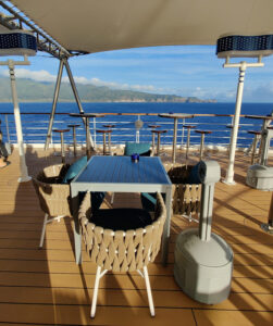 Waikiki Bar