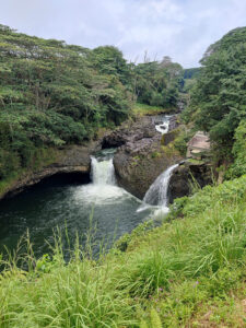 Kaimukanaka Falls