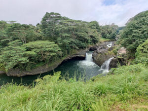 Kaimukanaka Falls