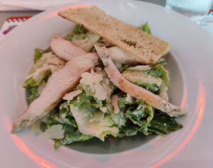 Caesar Salad mit Huhn