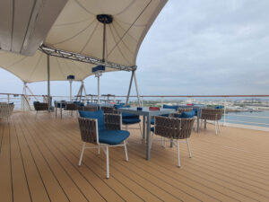 Waikiki Bar