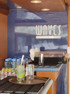 Waves Bar