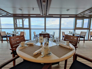 Waves Grill