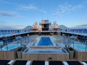 Pooldeck