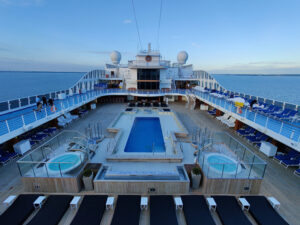 Pooldeck