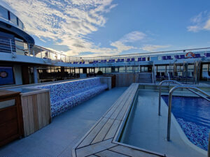 Pooldeck
