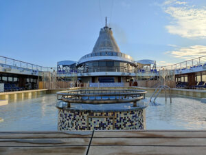 Pooldeck