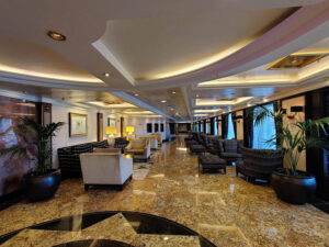 Grand Bar