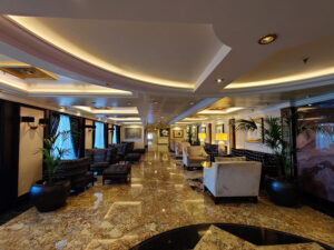 Grand Bar