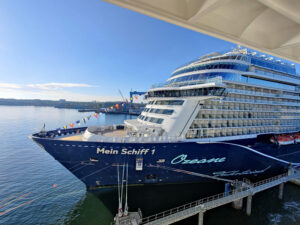 Mein Schiff 1